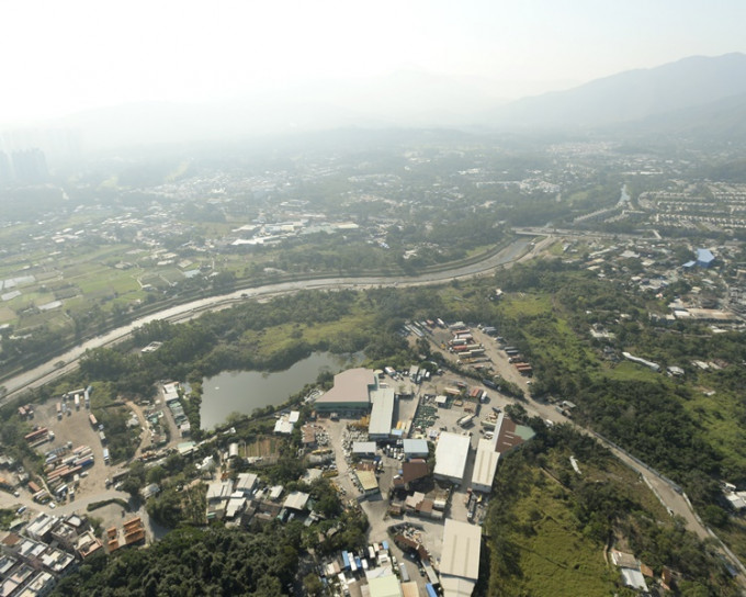 古洞北燕崗村(雙魚河左方)是新界東北發展計畫一部分。資料圖片