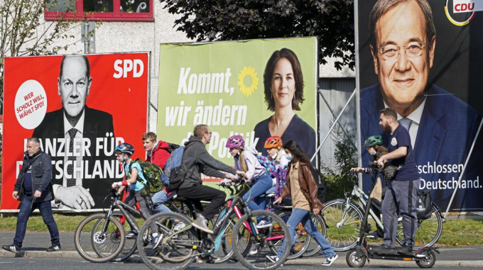 德国国会选举开始投票，至本港时间今晚深夜12时结束。AP图片