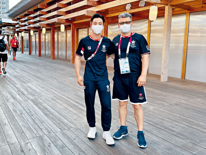 石偉雄（左）矢志爭取巴黎奧運資格。