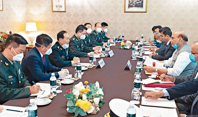 中印曾经举行国防部长会晤。