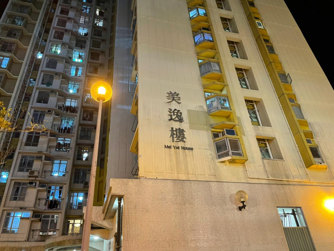东涌逸东邨美逸楼逾1600人强检零确诊。