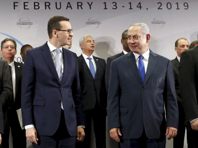 前左：波兰总理莫拉维茨奇、以色列总理内塔尼亚胡。AP
