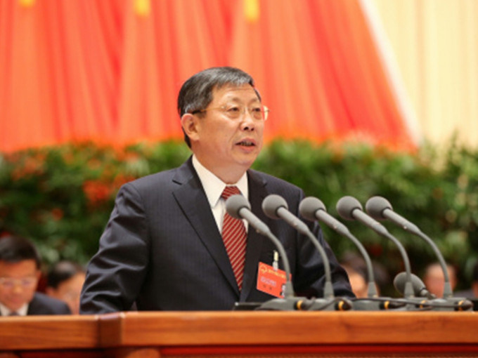 杨雄于2017年卸任上海市市长。