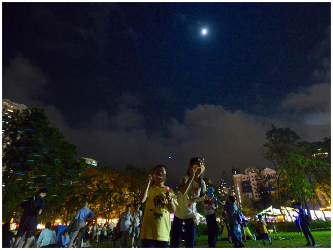 天文台指满月将于中秋节翌日出现。资料图片