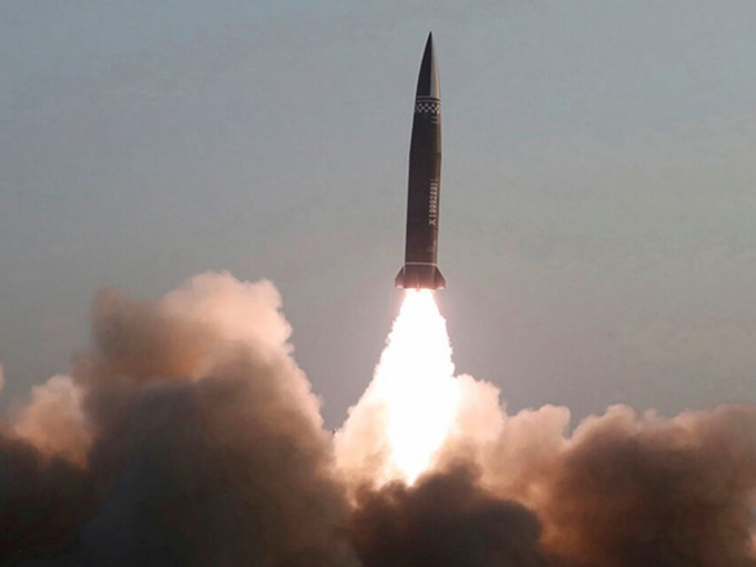 北韩昨日试射导弹。（AP图片）