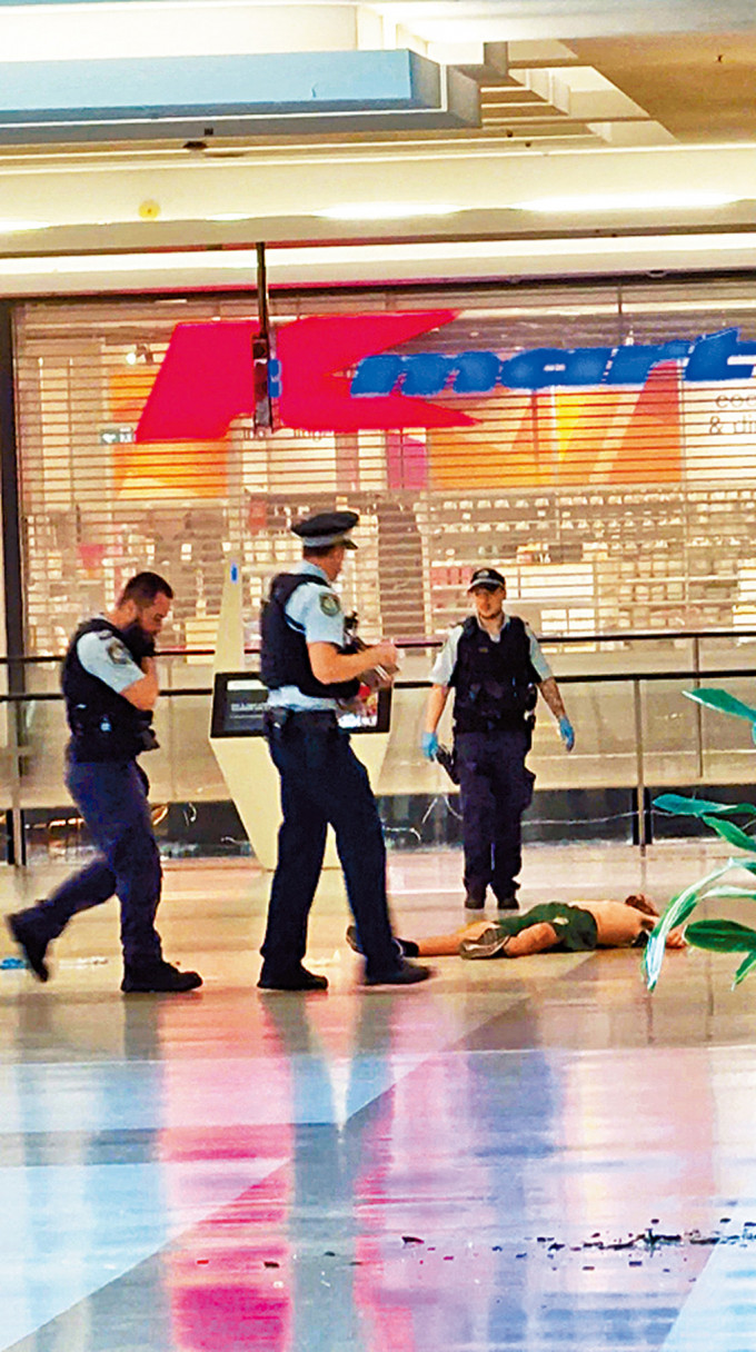 科希案發當天在商場遭警員擊斃。
