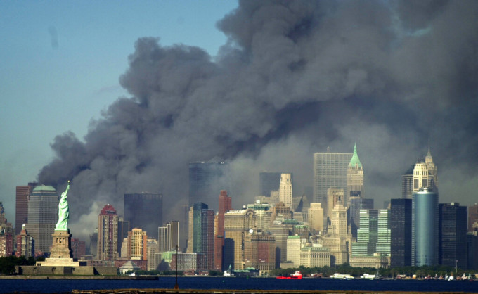 美國911恐怖襲擊事件，至今已有20年之久。事件造成2996人死亡，超過6000人受傷。 AP資料圖片