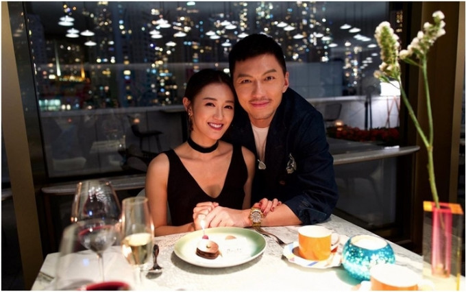 袁伟豪日前与老婆庆祝30岁生日。