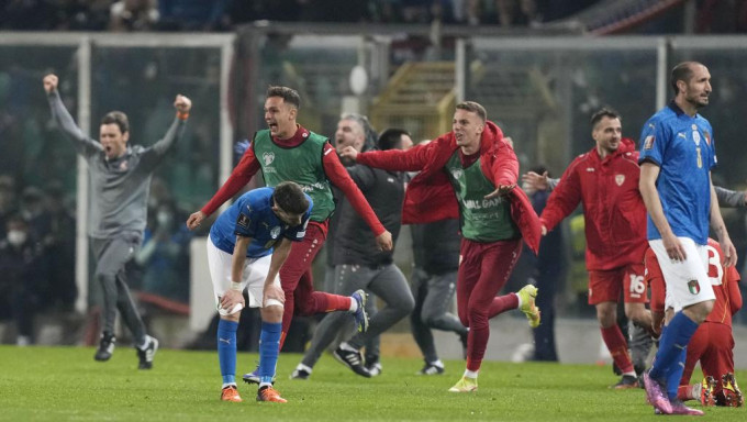 意大利首次连续两届缘尽世界杯决赛周。AP