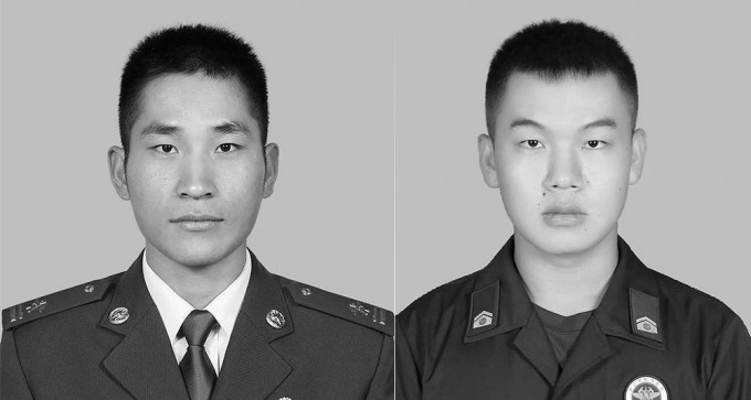 消防員毛景榮（左）及劉澤軍在救災中犧牲。（網上圖片）