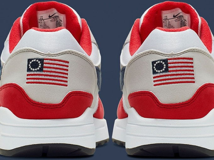 Nike的美國獨立日紀念鞋款將取消上架，原因是設計引種族主義爭論。 網上圖片