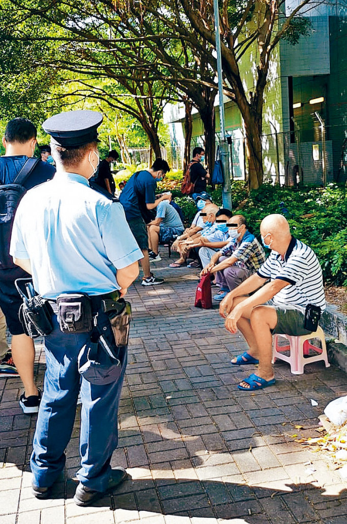深水埗南昌公園多人涉犯聚被票控。
