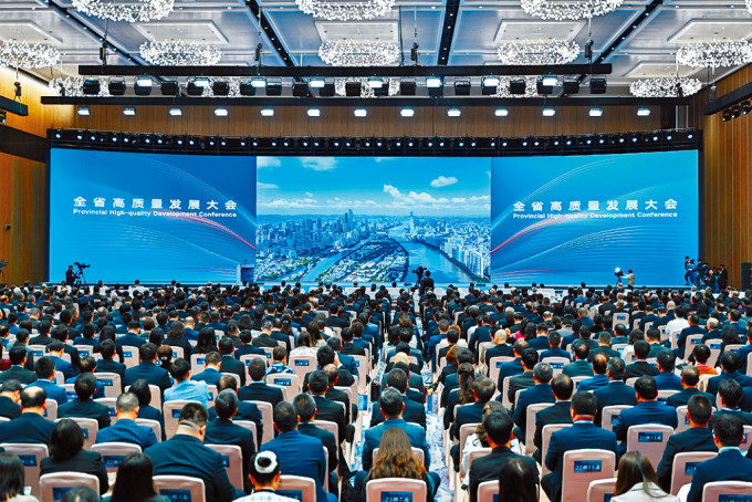广东省高质量发展大会在深圳开幕。