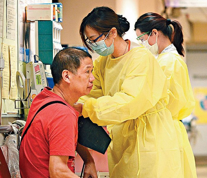 黄嘉雯指，本港对护理人员的需求大，而且不少医院都会进行扩建，使就业机会增多。