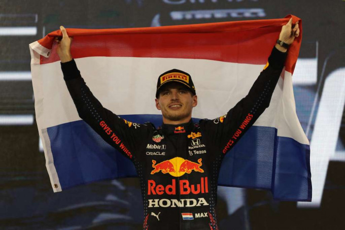 韦斯塔潘首夺F1车手总冠军。Reuters