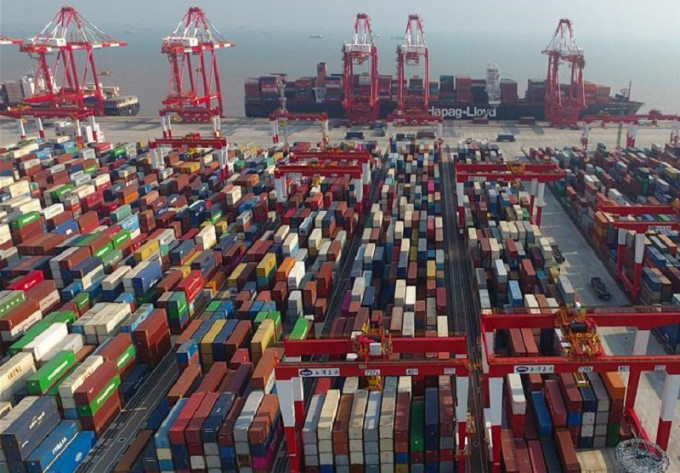 中美贸易谈判仍在进行之际 。新华社图片