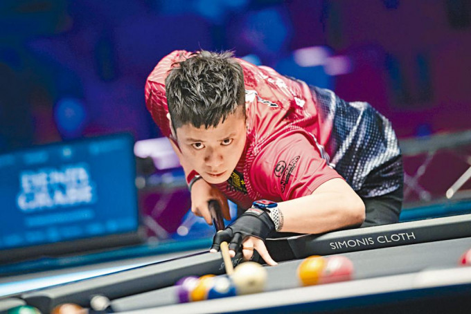 盧浩琛十六強爆冷挫世界冠軍范伯寧。