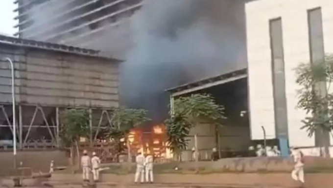 印尼一冶炼厂发生爆炸。 (平台Ｘ)
