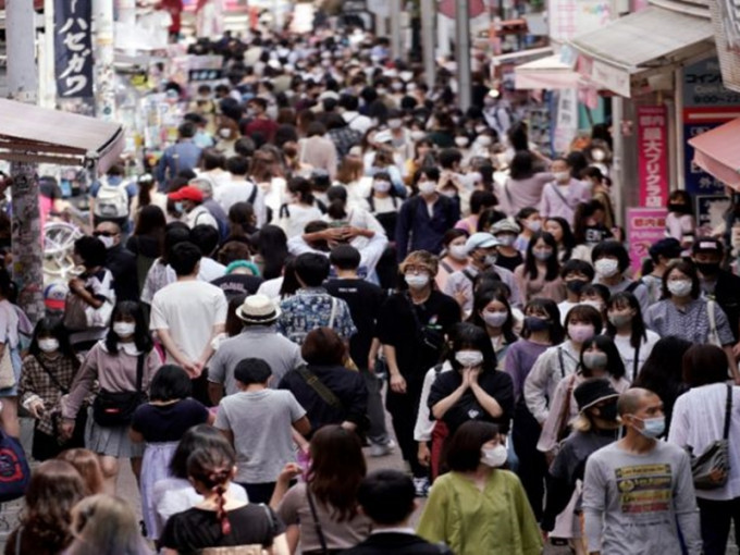 日本全國至今已累積逾8萬宗新冠肺炎確診個案。AP