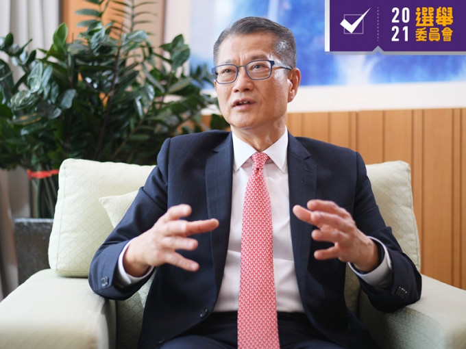 财政司司长陈茂波指，今次选委会选举，是完善本港选举制度后的首场重要选举。资料图片