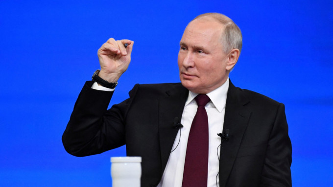 傳媒報道普京將以獨立候選人身份參加明年總統大選。路透社