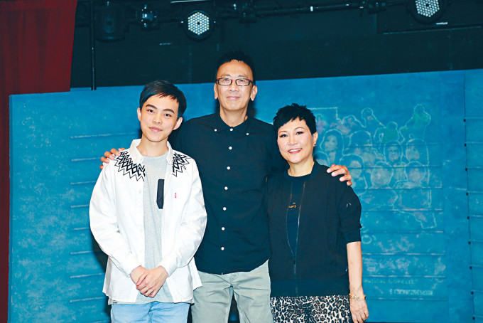 导演陈恩硕、郑丹瑞及陈洁灵齐出席记者会。