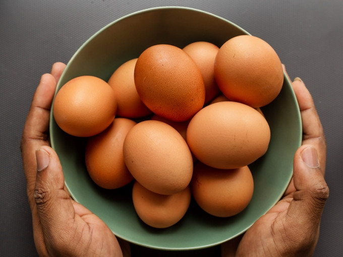 雞蛋雖含有孩子所需的主要發育營養素，但原來孩子一歲前不宜食用蛋白。unsplash圖片