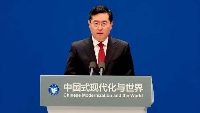 中國外交部長秦剛21日在「中國式現代化與世界」藍廳論壇開幕上發表演說。