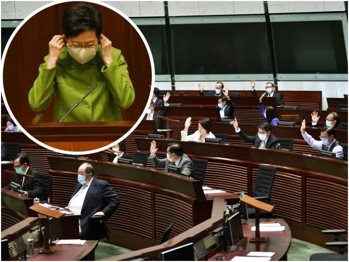 脫下口罩發言的行政長官林鄭月娥（小圖）自爆常看立法會直播。資料圖片