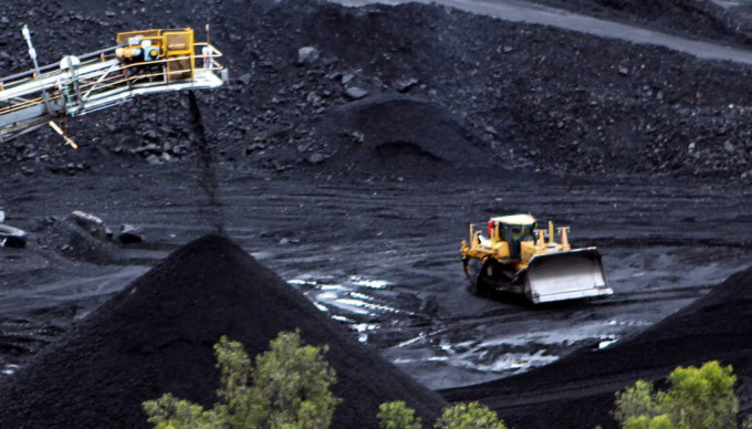彭博社引消息，中國全面開放澳洲煤炭進口。