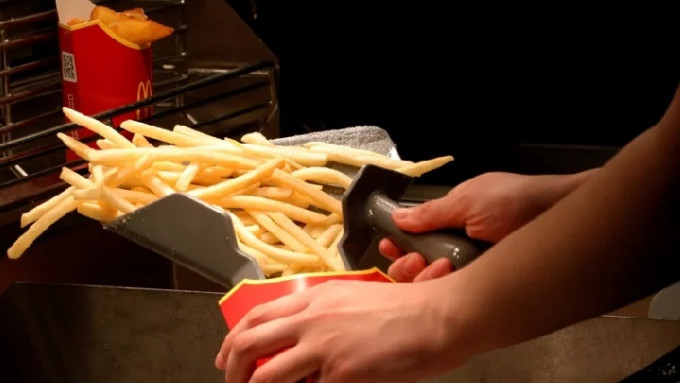日本麦当劳再度只限售细薯条。REUTERS资料图片