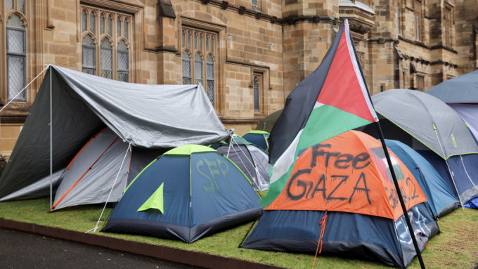 雪梨大学撑巴勒斯坦示威者在校园紥营。 路透社