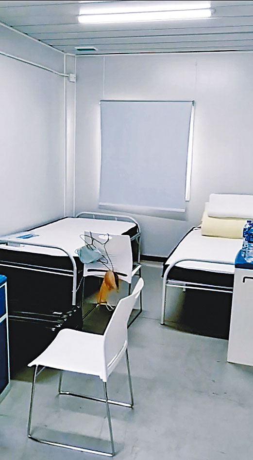 林太指青衣「方舱医院」房间提供舒适的名牌牀褥。