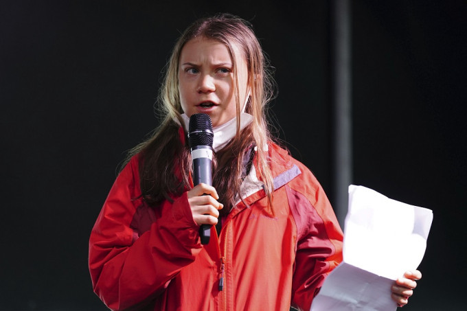 瑞典環保少女通貝里(Greta Thunberg)在聯合國氣侯變化大會期間上台演講，批評大會失敗。AP圖片