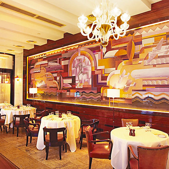 意大利餐廳Cipriani向鄧永鏘遺產管理人追討三千五百萬元。