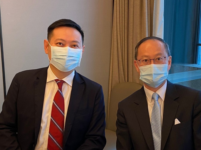 徐英偉與新加坡駐港總領事會面。民政事務局facebook圖片