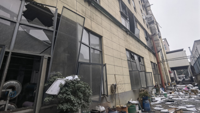 江苏常州一工厂发生爆炸，8死8伤。