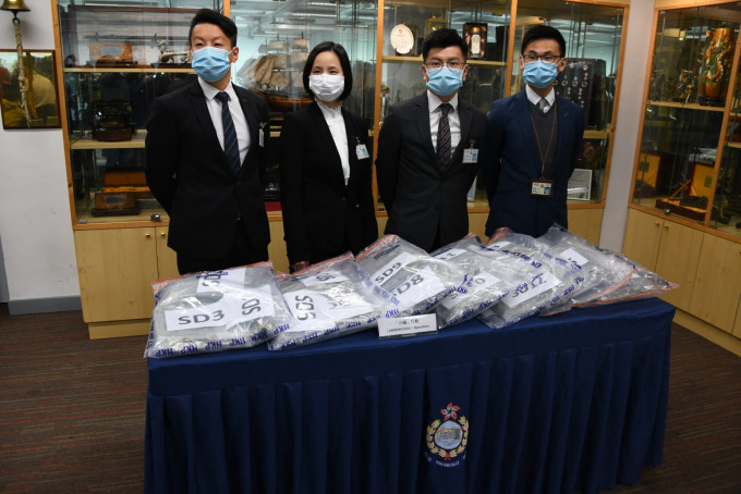 行动中警方共检获23.3公斤的毒品，估计市值约1250万元。