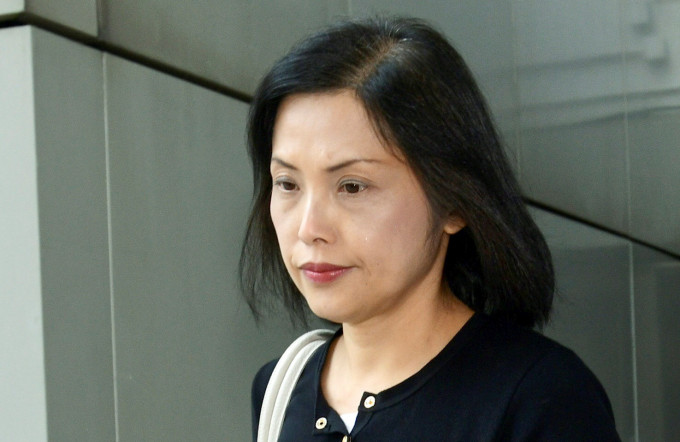 据悉，冯程淑仪将会在特首林郑月娥下周三公布《施政报告》后，就过档西九。