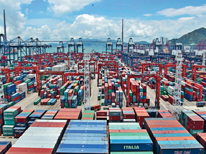 本港7月出口货值按年跌3%，进口跌3.4%。资料图片