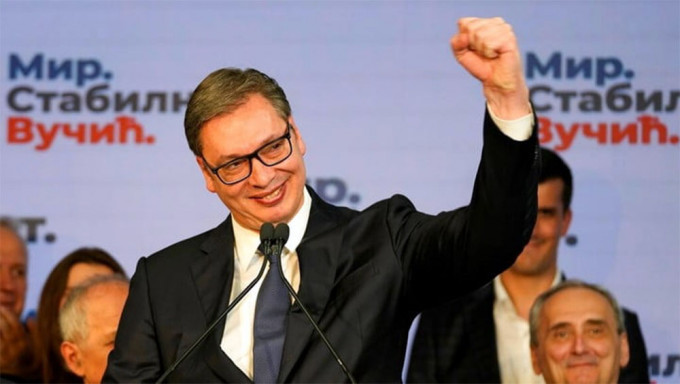 塞爾維亞總統武契奇宣布勝出大選。AP圖