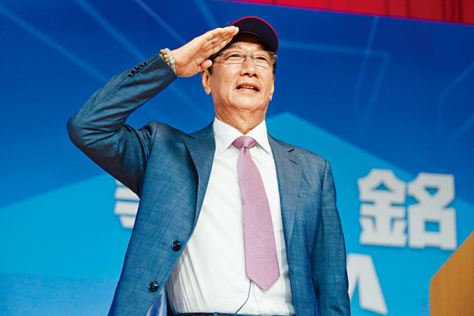 郭台銘辭鴻海董事表參選決心。