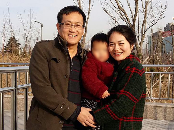 內地維權律師王全璋的妻子李文足獲獄方通知，可以在本月28日會見丈夫。資料圖片