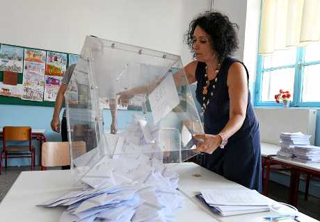 希腊今天举行国会大选。