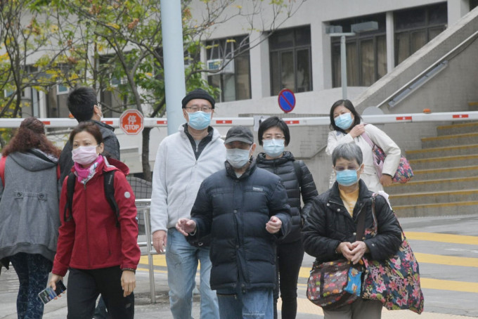 市民戴口罩防疫。资料图片