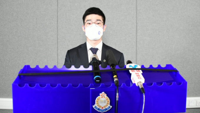 高级督察刘啓彦呼吁的士及商银行业界协助把关。
