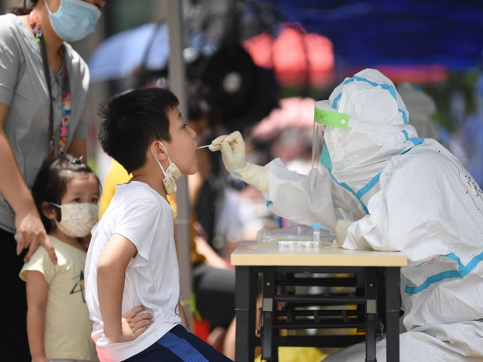 东莞市将开展涉及约250万人核酸检测工作。