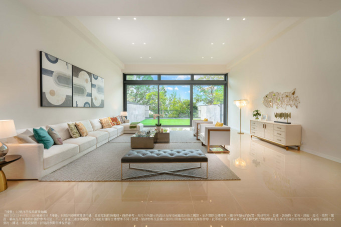 大廳空間感廣闊，適合放置較大型梳化等家具。