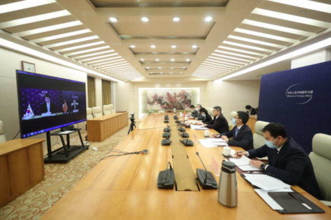 中韩举行第九次外交部门高级别战略对话 外交部网页图片