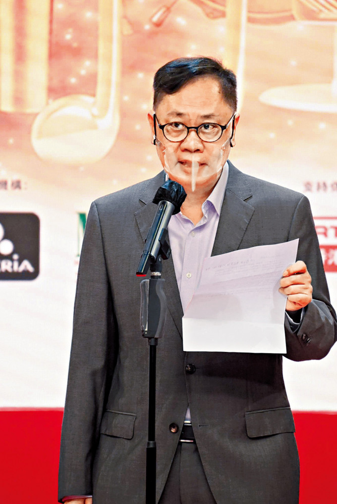 环球音乐香港董事总经理陈志光，对裁员行动的解说是早于年初的集团报告已提出会进行架构整合。